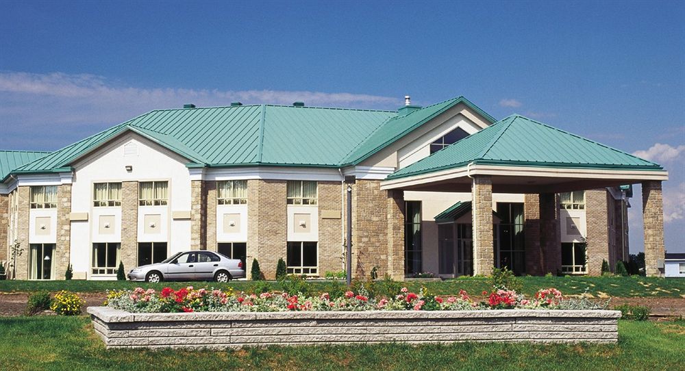 Days Inn By Wyndham Montmagny Luaran gambar